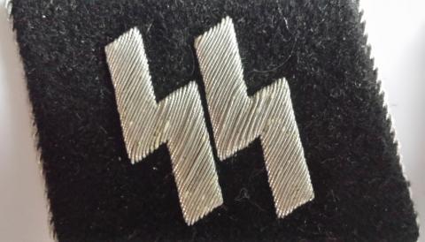 German WW2 Waffen SS NCO Untersturmfuhrer matched set of collar tabs with COA 100% original